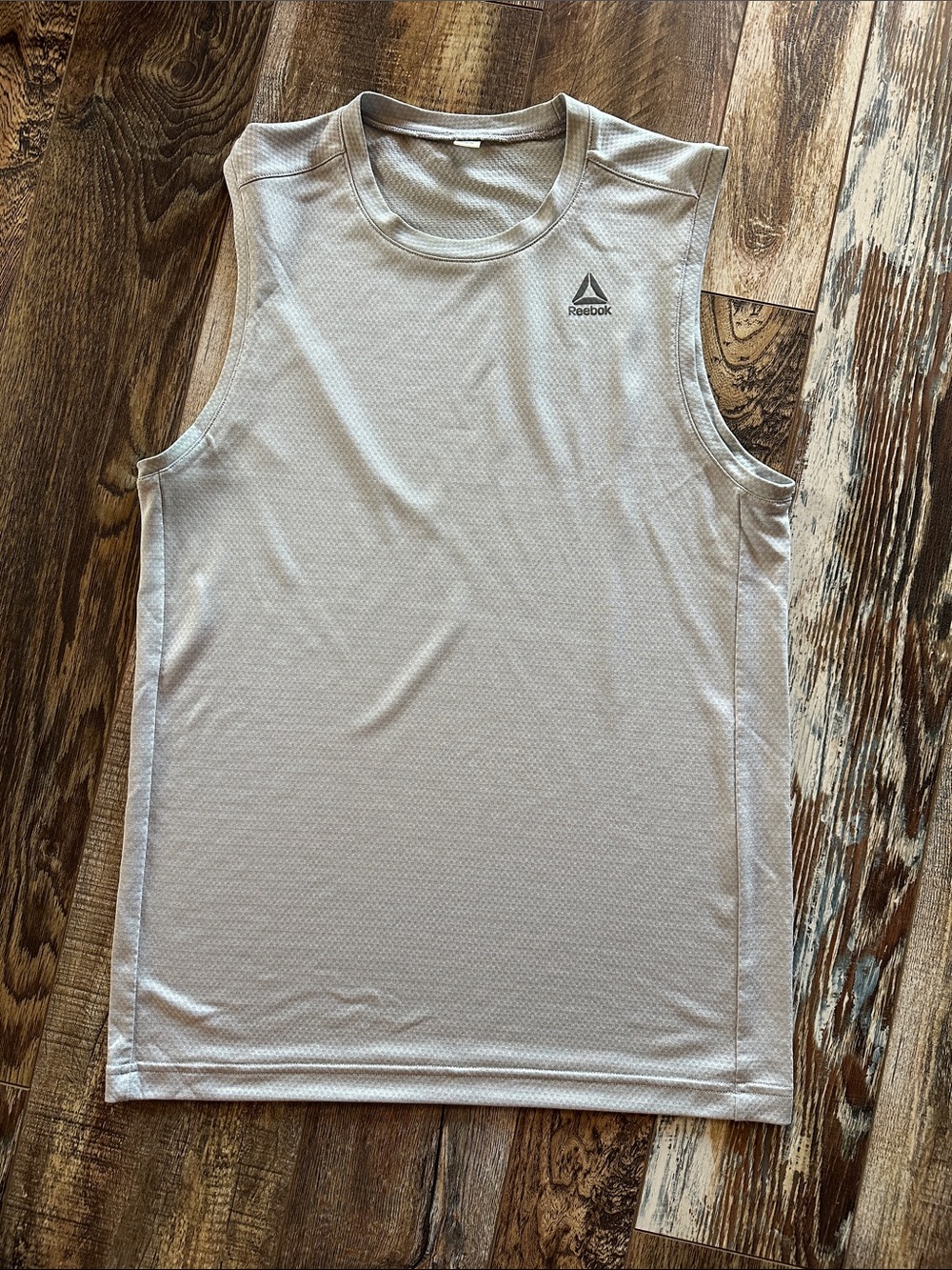 Reebok Men's Sleeveless Athletic Tank Top in Light Gray